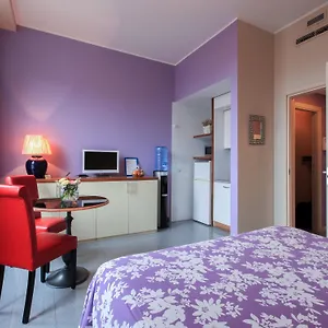 2* Aparthotel 