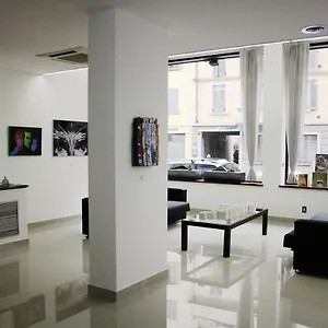 3* Hotel 38